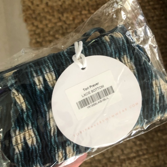 💦 Tori praver bottoms NWT - Picture 9 of 9